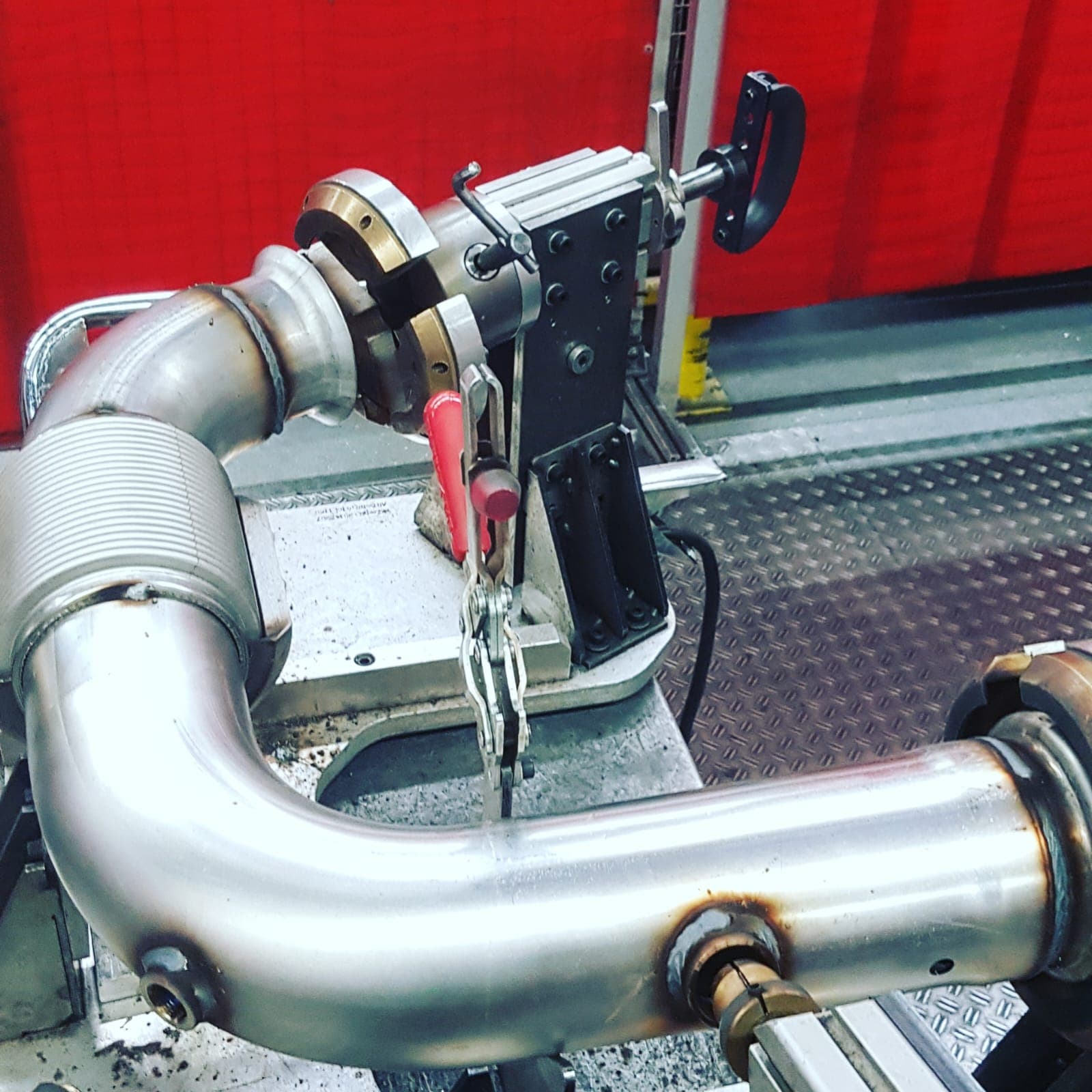 Schweißarbeit – SOROKIN Metallservice